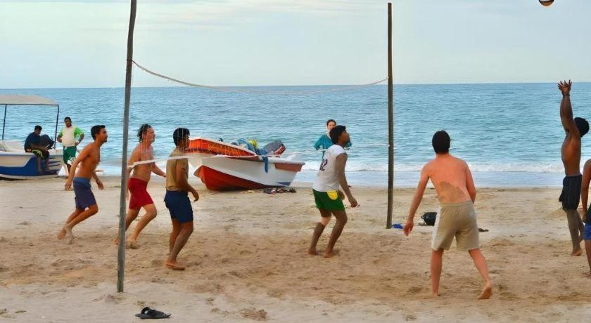 Silver Beach Hotel Trincomalee Exterior foto